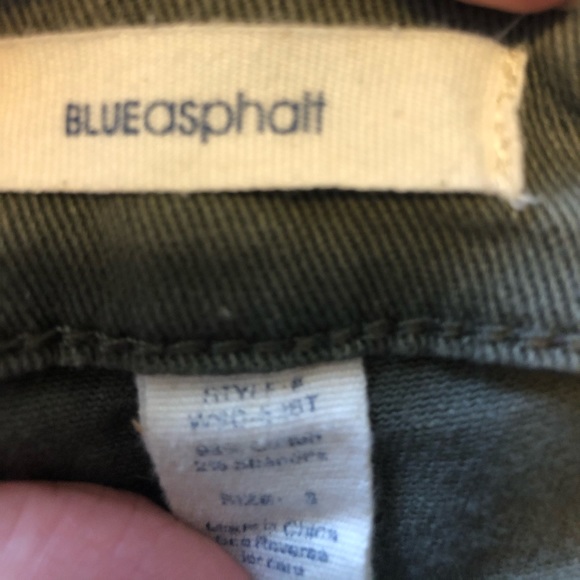 Olive jean shorts - Picture 3 of 3